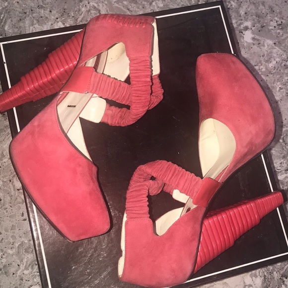 Cesare Paciotti hot pink suede high heel platforms - Picture 4 of 8